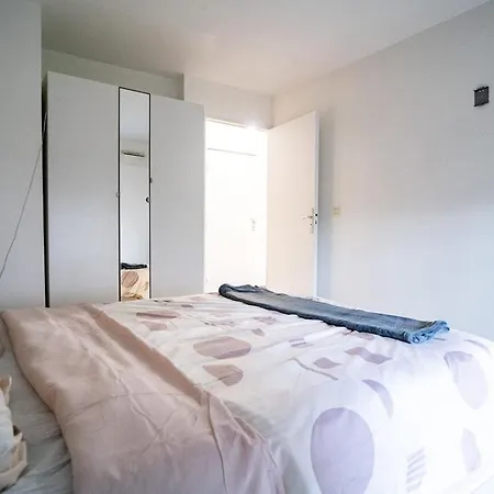Appartamento Spacious And Bright 65 M Saint-Denis (Seine-Saint-Denis)